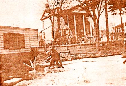 Houseboat Docking in front of Livingston House in Athens, New York pre-1930